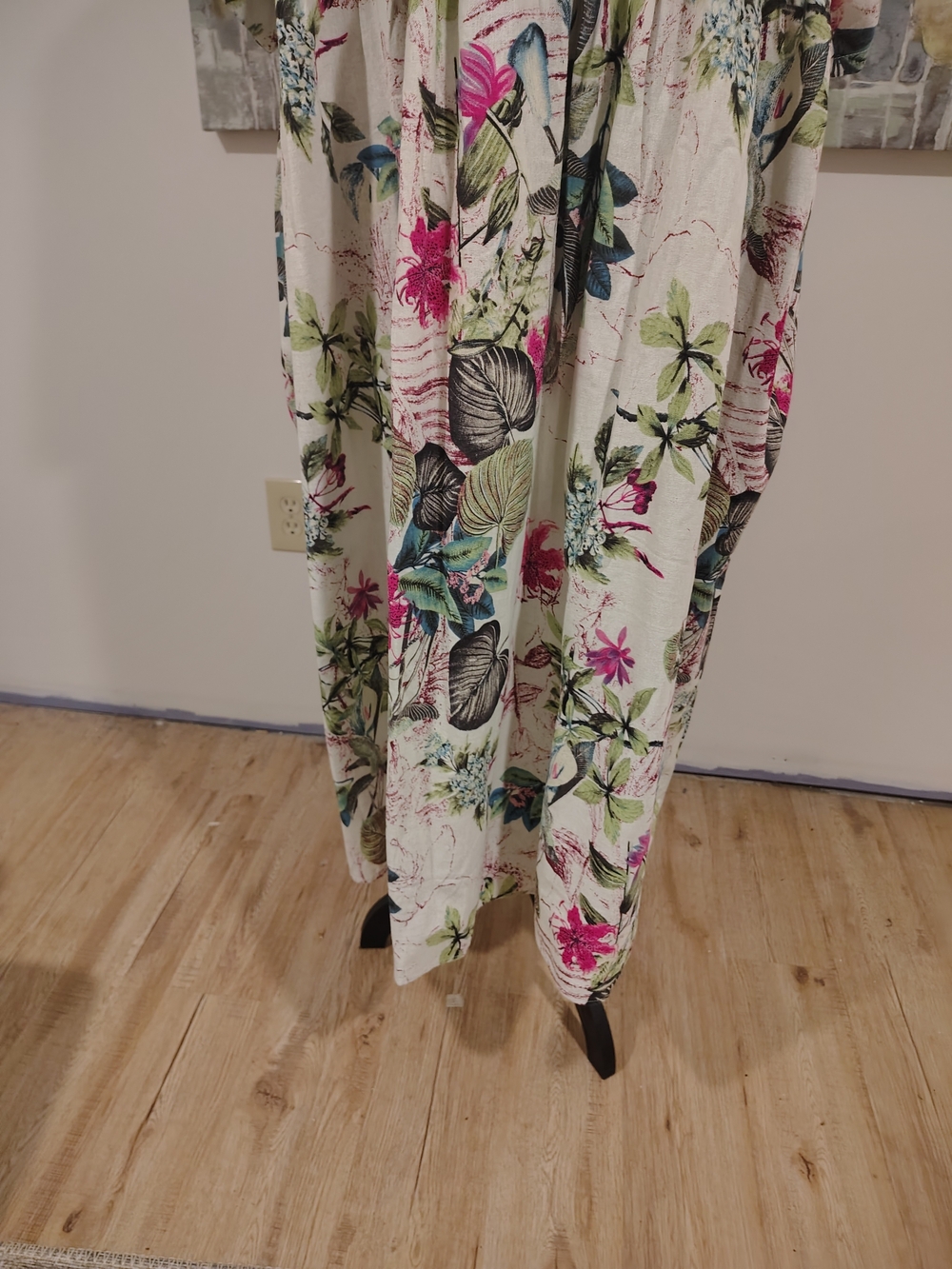 Tropical Linen Floral Maxi Dress in White and Pink 3x - Picture 4 of 12